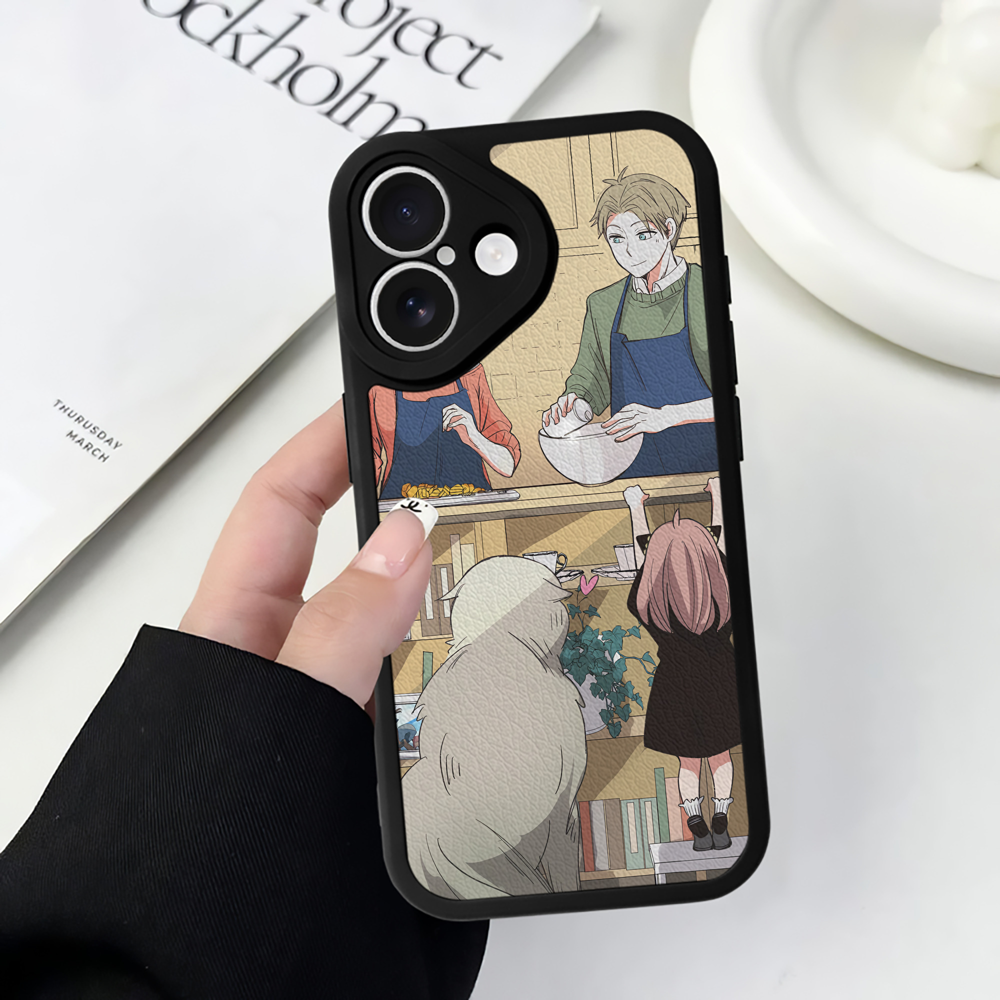 （画像用） SPY×FAMILY间谍家家酒 【iPhone 16シリーズ対応】シリコンスマホケース（レザー調） 材質：シリコン